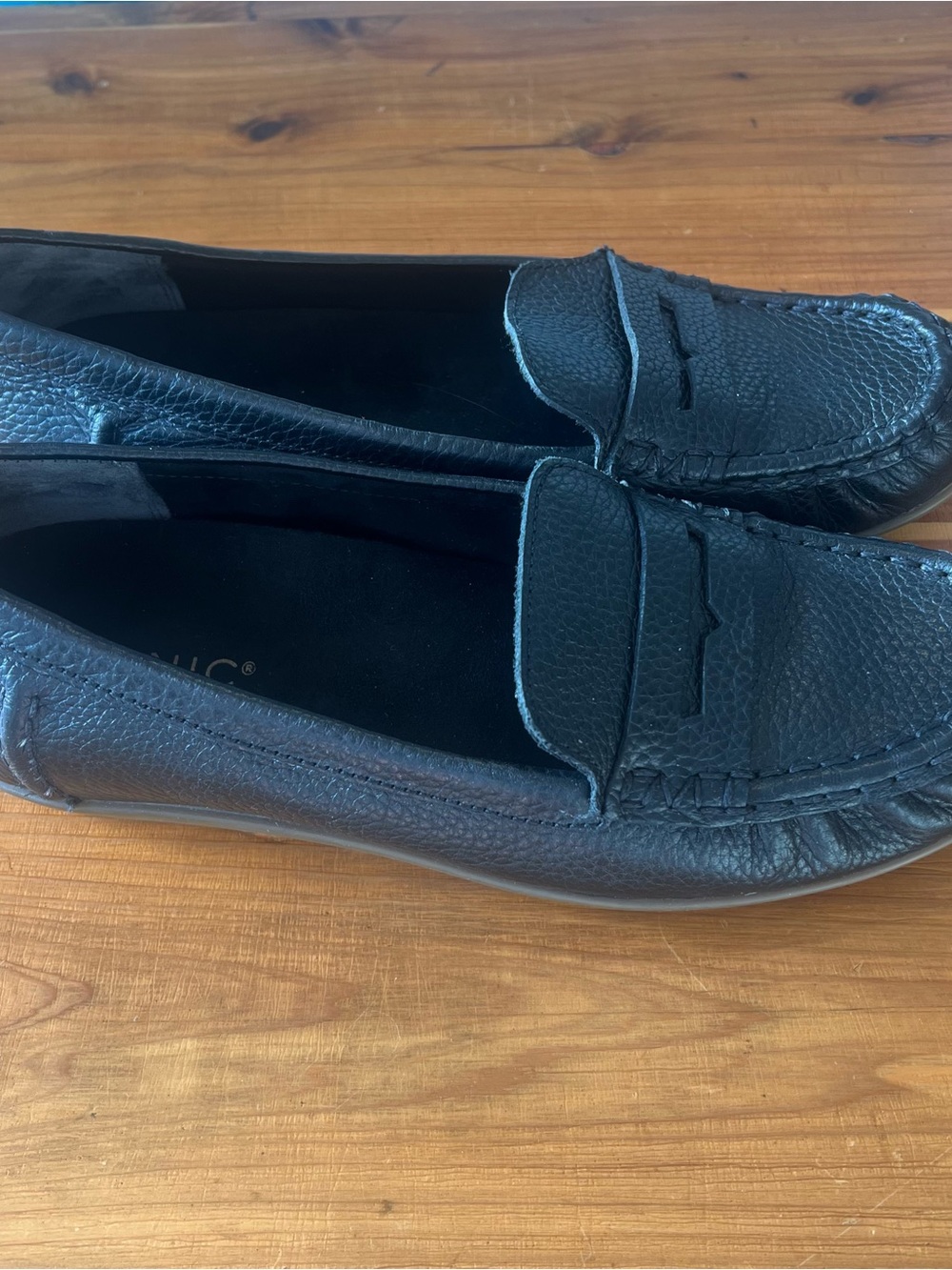 Vionic Marcy Loafers Pebbled Leather Black Arch Support Orthotic Size 8 Classic - Picture 5 of 7
